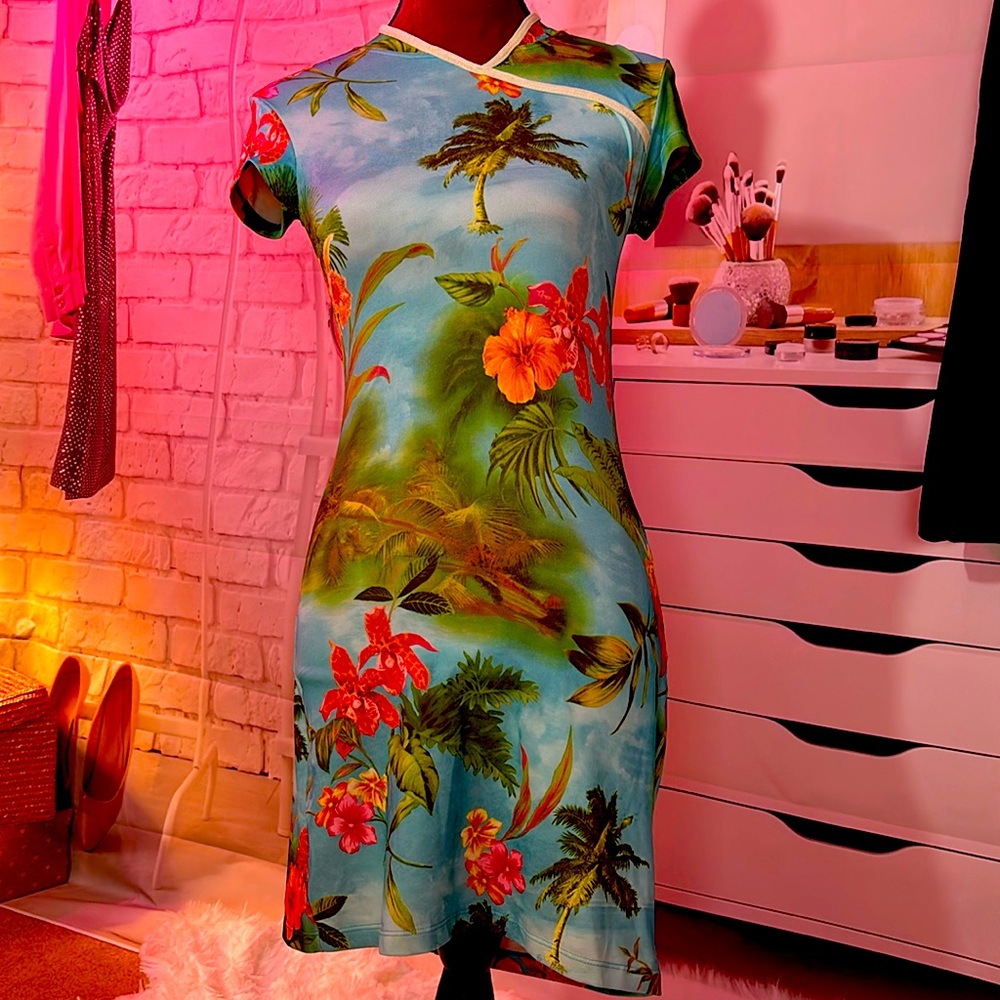 Body glove, summertime, luau dress